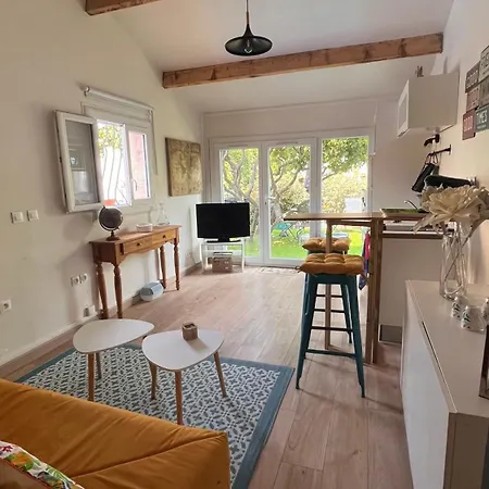 Appartement Indépendant Dans Saint-Raphaël